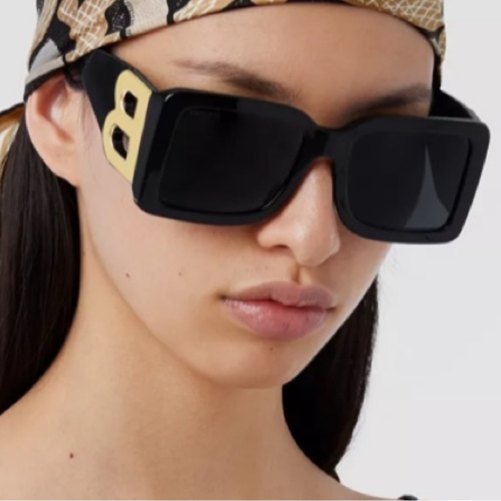 Burberry Black & Gold Sunglasses
